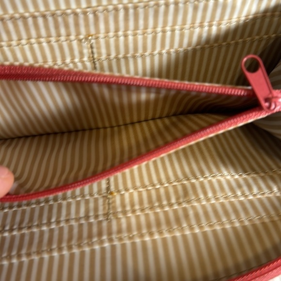 NWOT thirty-one 31 women’s multi color zip around wallet - Picture 5 of 8